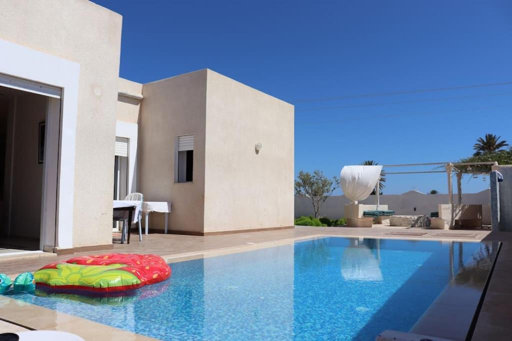 Vill La Reine Jerba Avec Piscine Vila El Guecheine Exterior foto